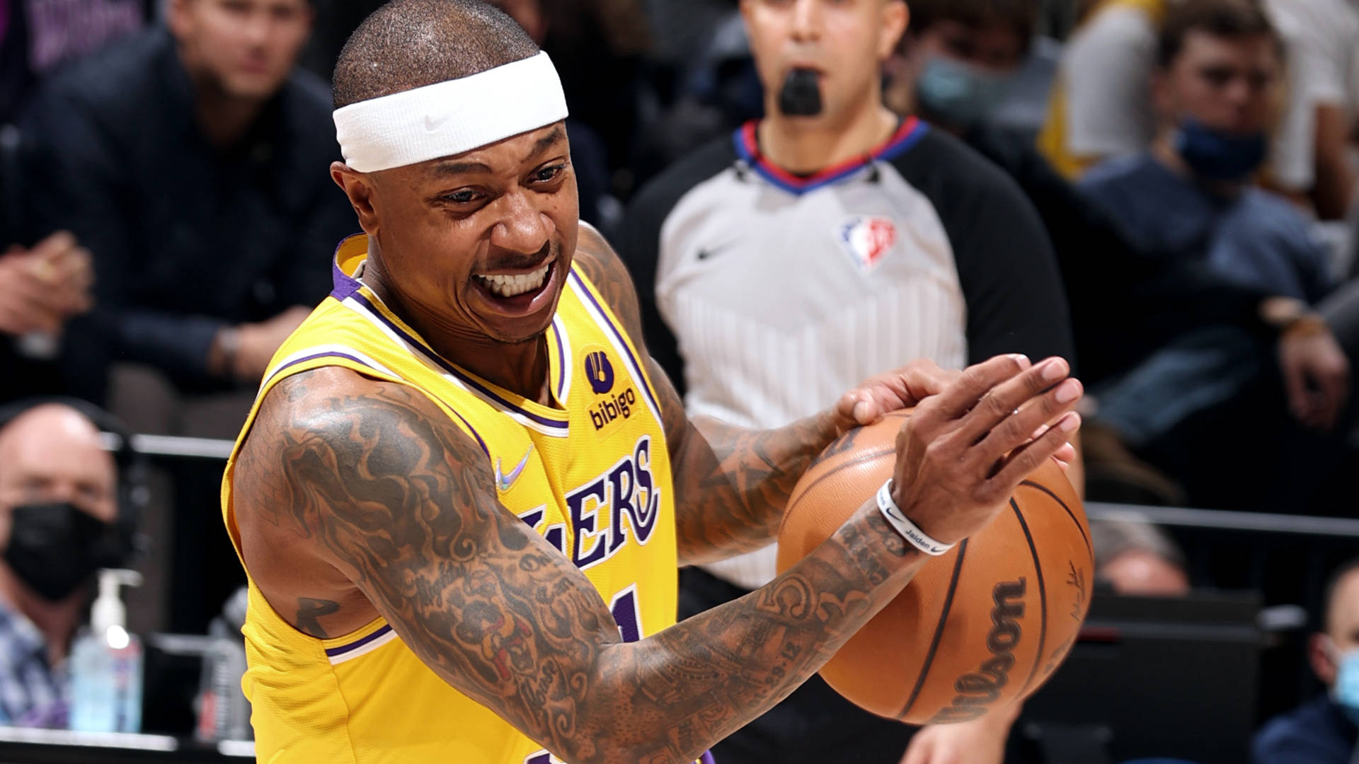 旺财28娱乐- 底特律活塞训练开放日，集结日复出首秀引欢呼，社区盾在即，临场指挥获称赞