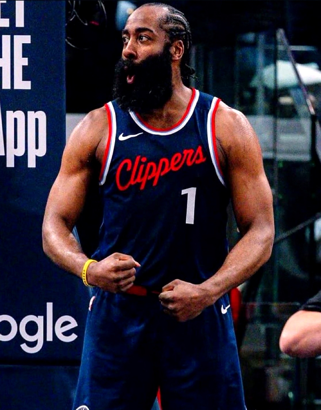 旺财28娱乐-哈登连续十二场比赛得分超过突破纪录，老鹰挑战极限！的简单介绍