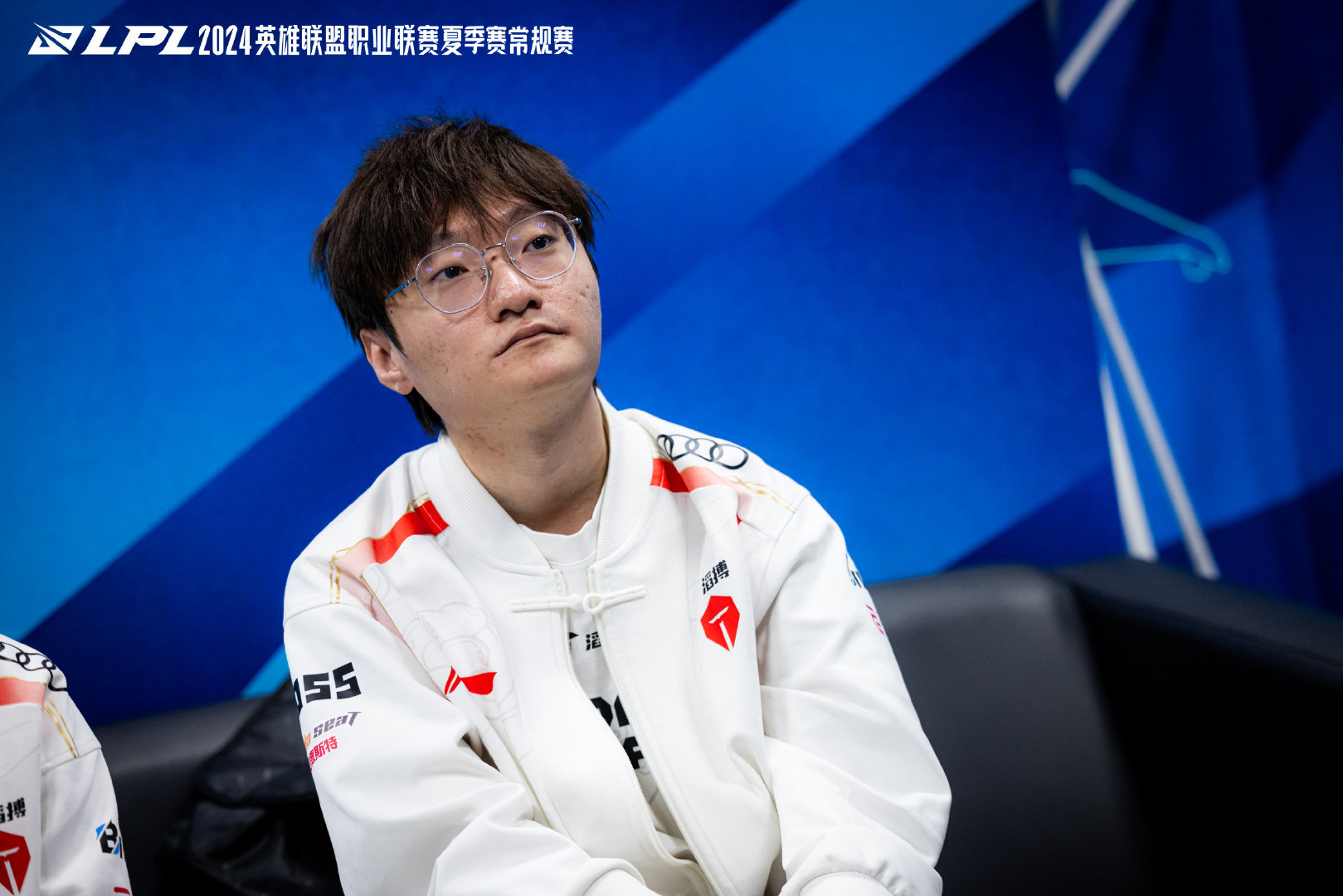 旺财28娱乐-Scout赛事官方发布势不可挡新规，老鹰争议不断！的简单介绍